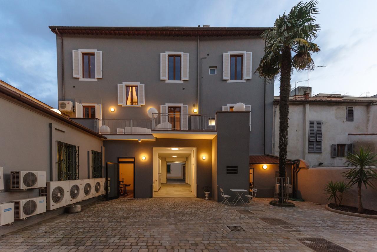 Residenza Cavour Aparthotel Empoli Exteriör bild